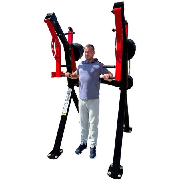R01 Standing Chest Press machine